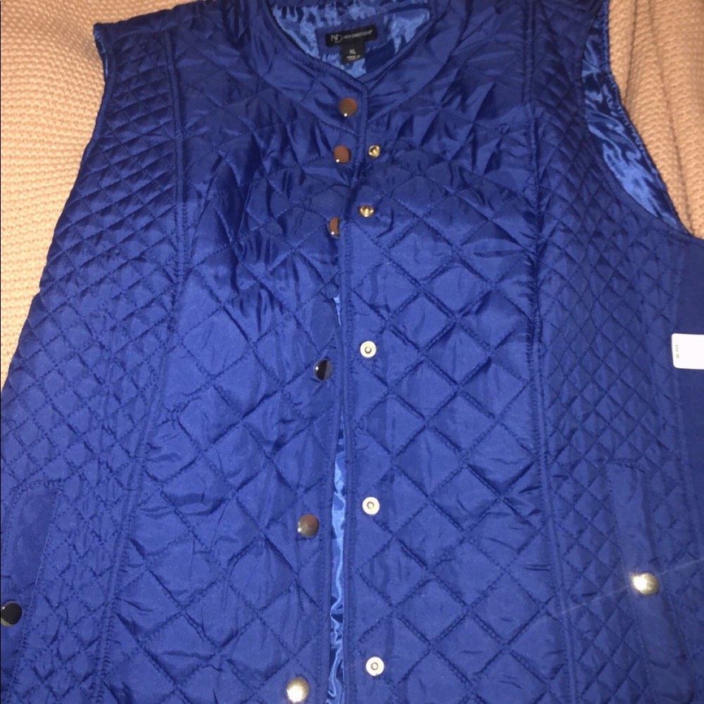 Cobalt blue vest. NWT.